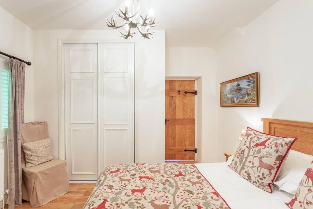 The Mews - A Cottage With A Spectacular Lake View Port Of Menteith Eksteriør billede